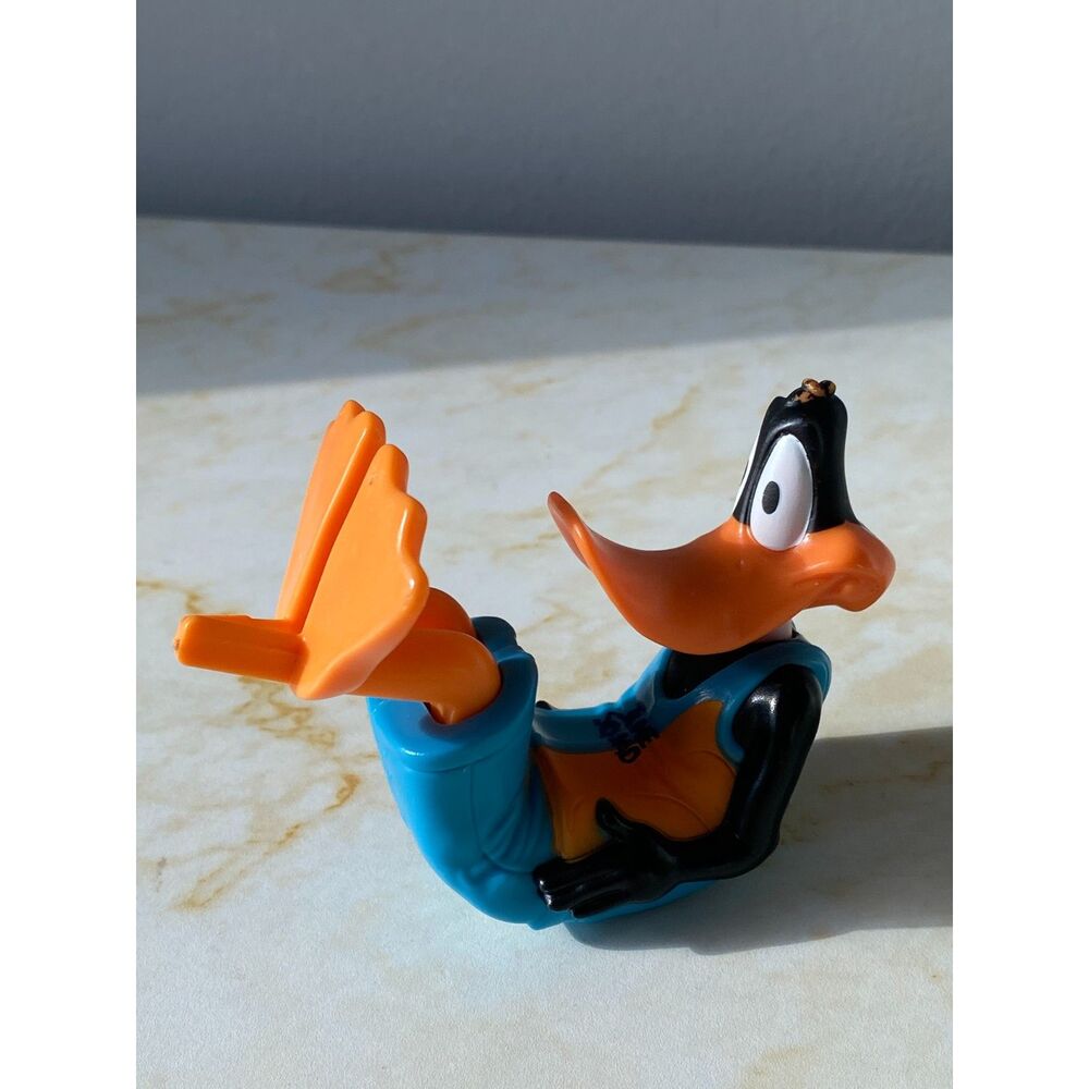 Warner Bros Looney Tunes Daffy Duck Tune Squad Figure 2020 Space Jam Sports Toy